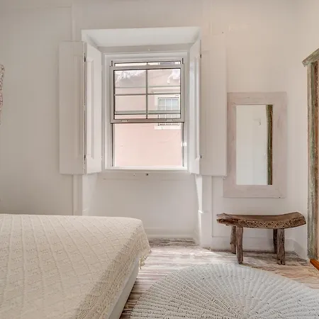 Bed & Breakfast Garam Lisbon