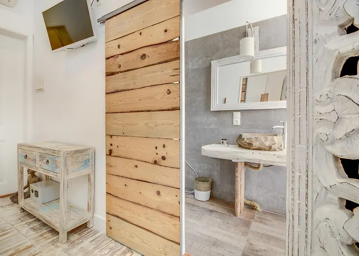 Garam Couette-café 4*