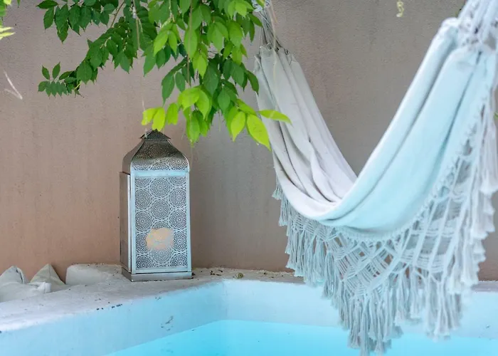 Couette-café Garam 4*