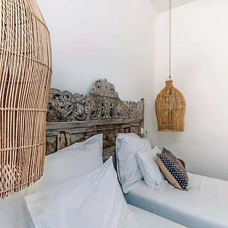 Garam Bed and Breakfast