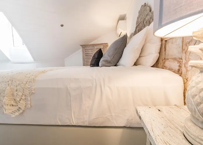 Garam Bed & Breakfast 4*